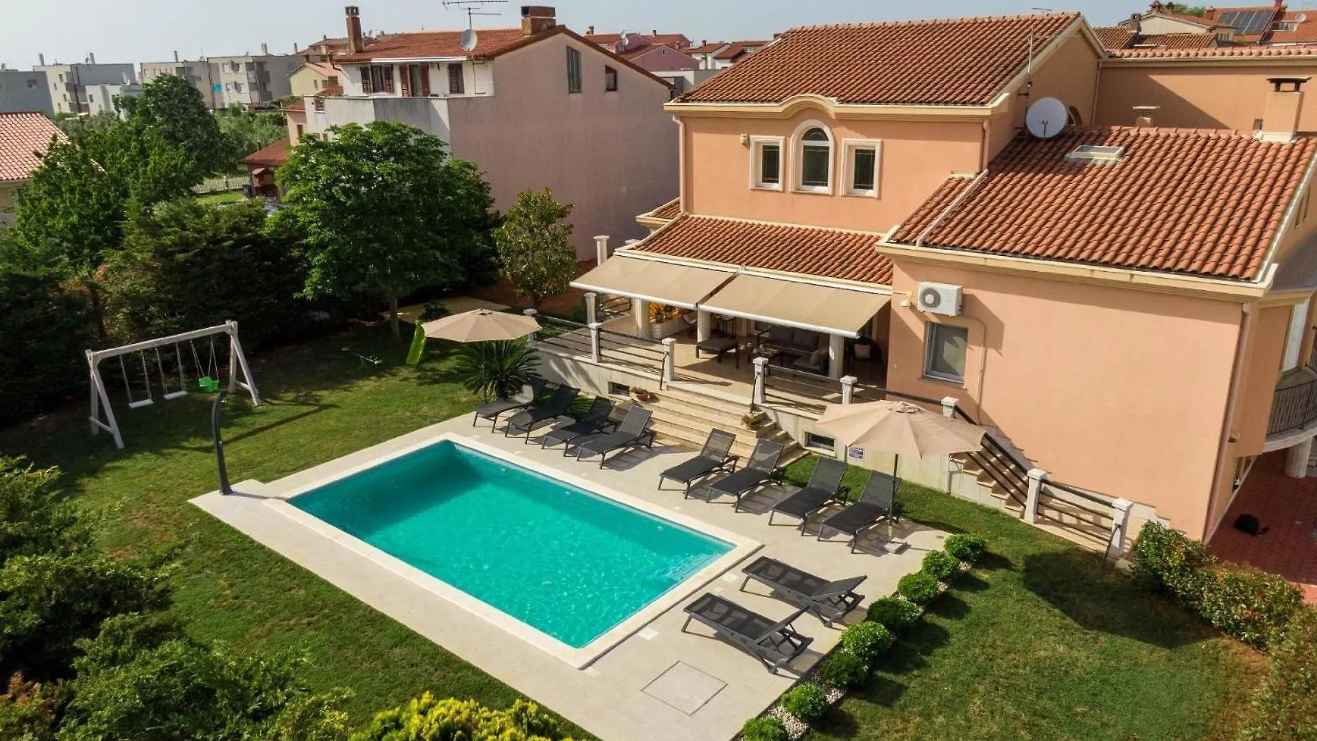 Ferienhaus Mit Privatpool Fuer 14 Personen Ca 480 Qm In Pula-Fondole, Istrien Istrische Riviera 0*, Pula Croatia
