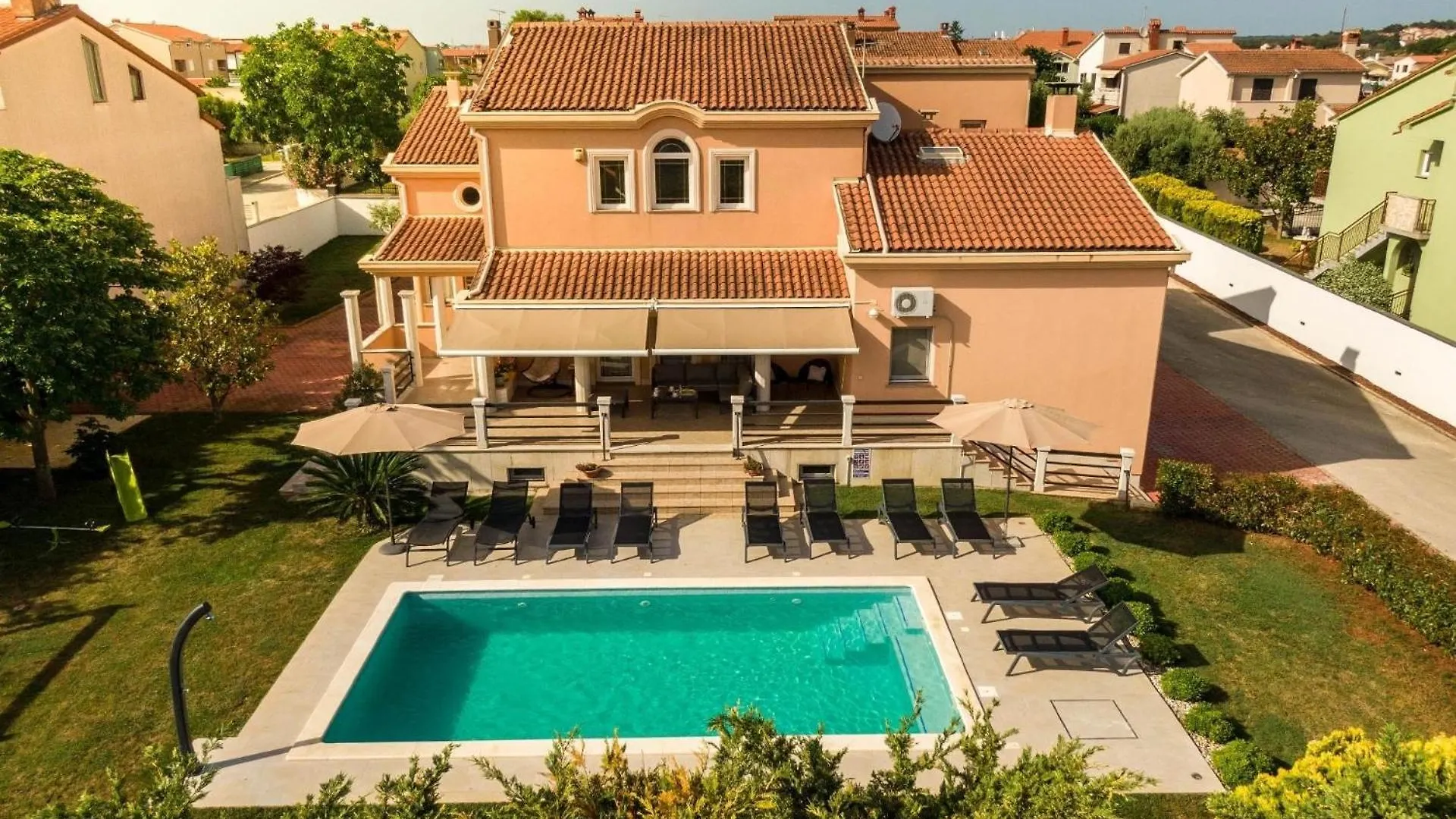 Ferienhaus Mit Privatpool Fuer 14 Personen Ca 480 Qm In Pula-Fondole, Istrien Istrische Riviera